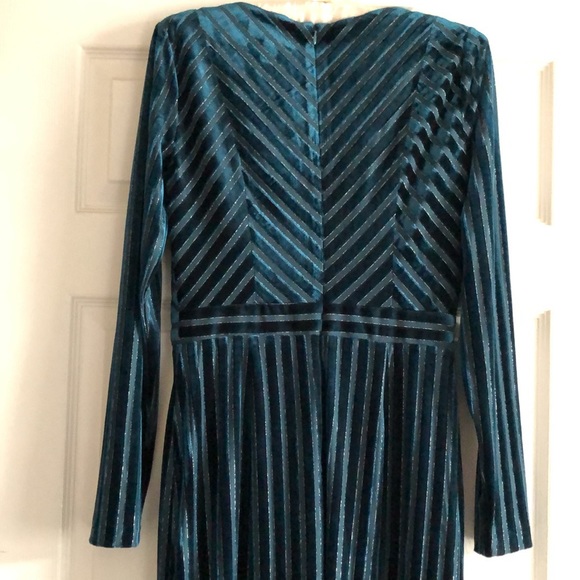 Badgley Mischka Striped Teal Velvet Gown 4 NWT - Picture 6 of 13